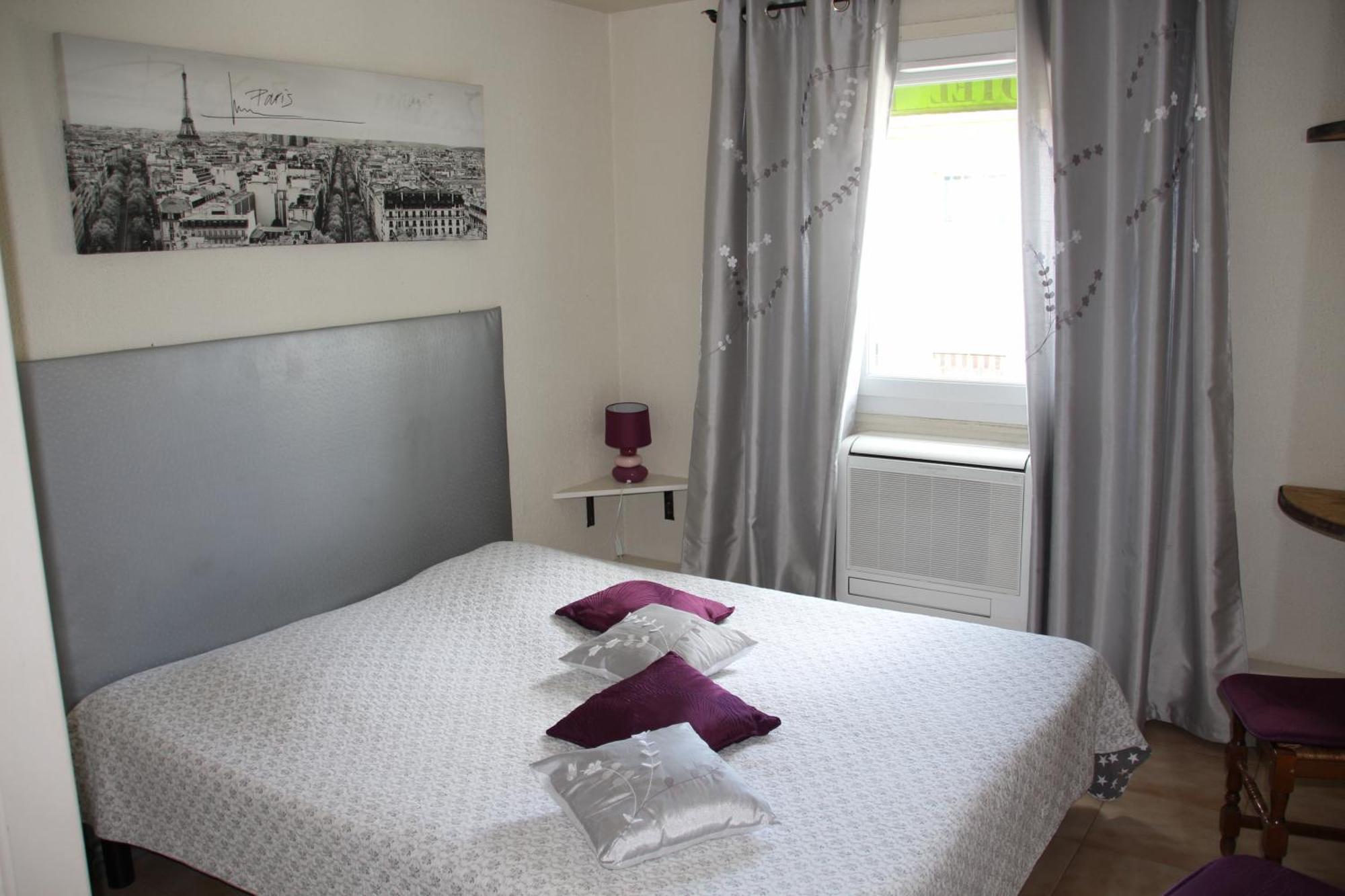Auberge Des Toques Pegomas Room photo